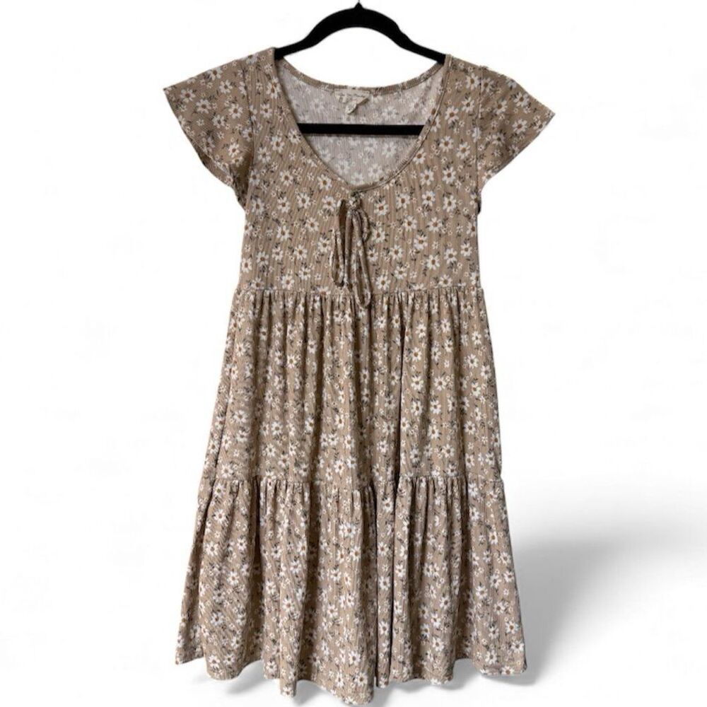 See‎ You Monday Floral Babydoll Dress Womens XS Tan Ribbed Tiered Flutter Sleeve